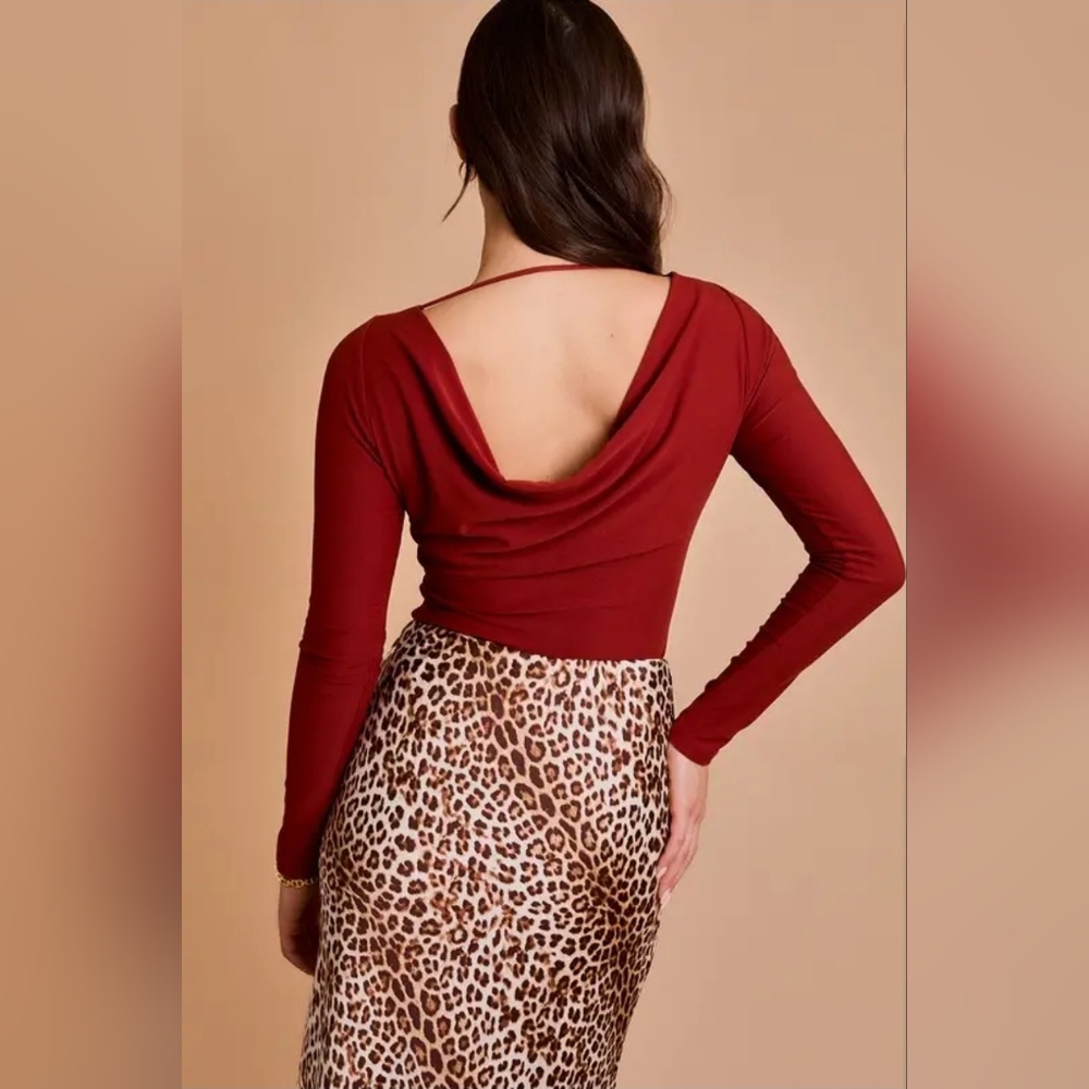Gilli Long Sleeve Cowl Back Bodysuit in Burgundy - Picture 4 of 8